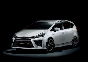Toyota Prius a GR Sport 2017 года